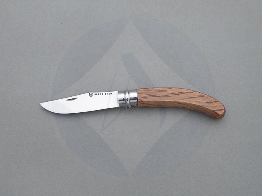 Navaja campera Joker con mango artesanal de madera de encina y hoja de acero inoxidable